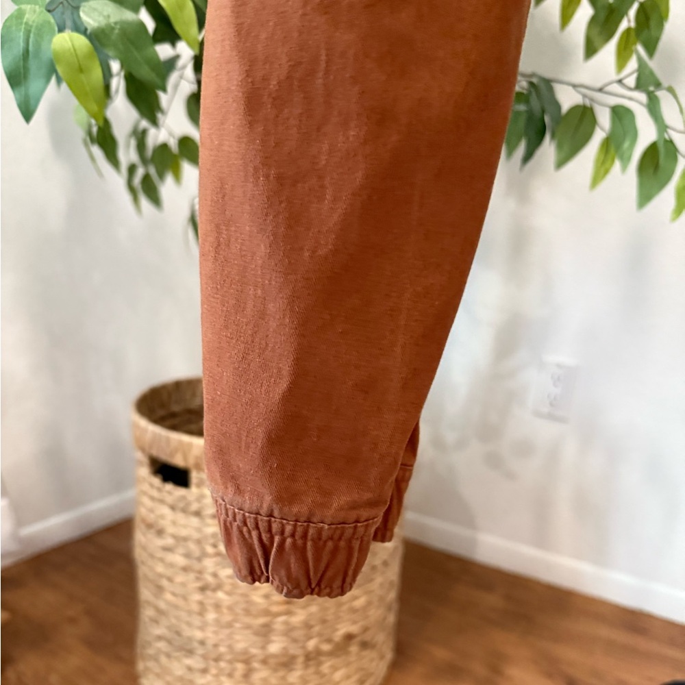 Forever 21 Rust Cargo Jogger Pants Size M - Picture 3 of 5
